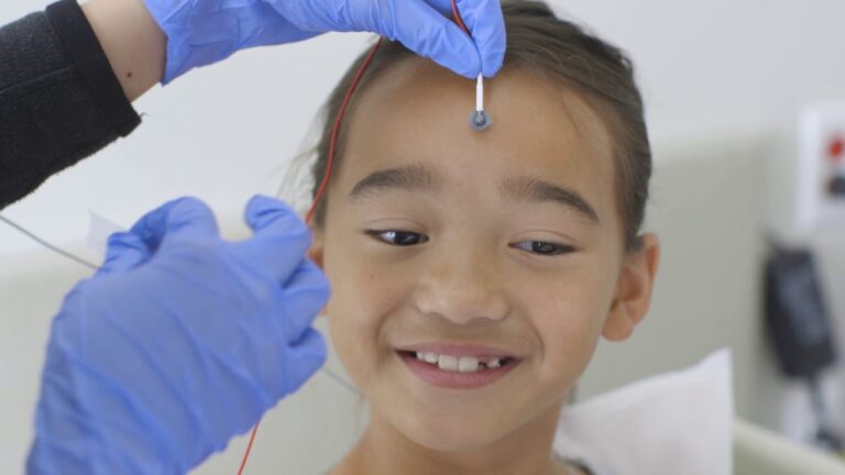 Monitoreo del Sue&ntilde;o: La Polisomnograf&iacute;a como Herramienta Clave